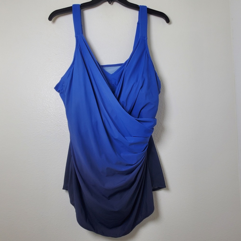 Lands End Slendersuit Blue Ombre Wrap One Piece Swimsuit Size 24W Style 514047 - Picture 11 of 11